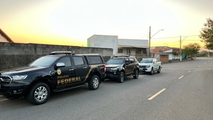 PF cumpre mandado contra suspeito de praticar crime ambiental em Jacareí