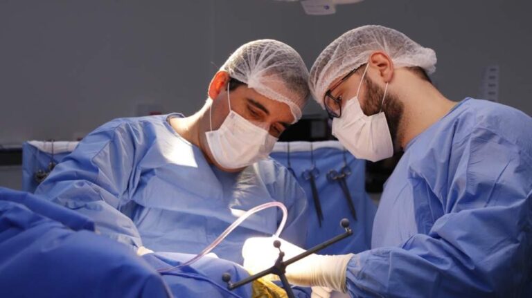 Hospital de São José do Rio Preto adquire microscópio neurocirúrgico de última geração