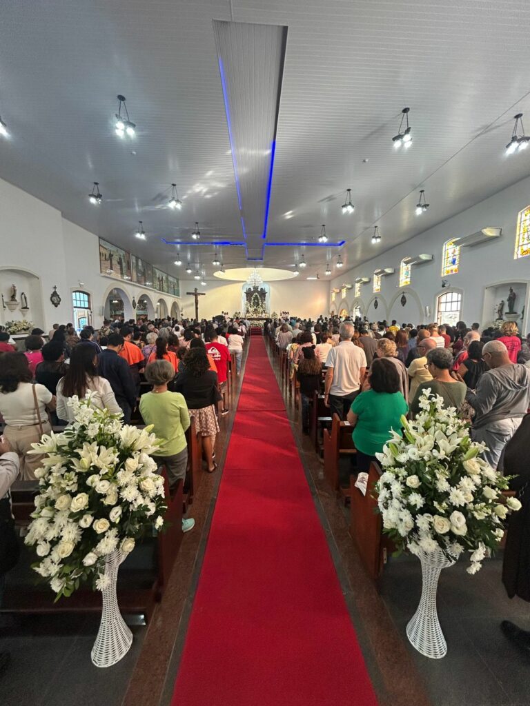 dia de santo antônio caraguá