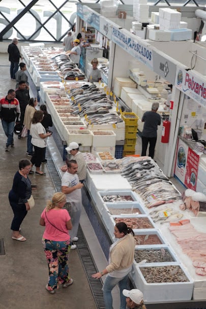 Mercado de Peixes de Santos promove festival com camarão a partir de R$ 29,99