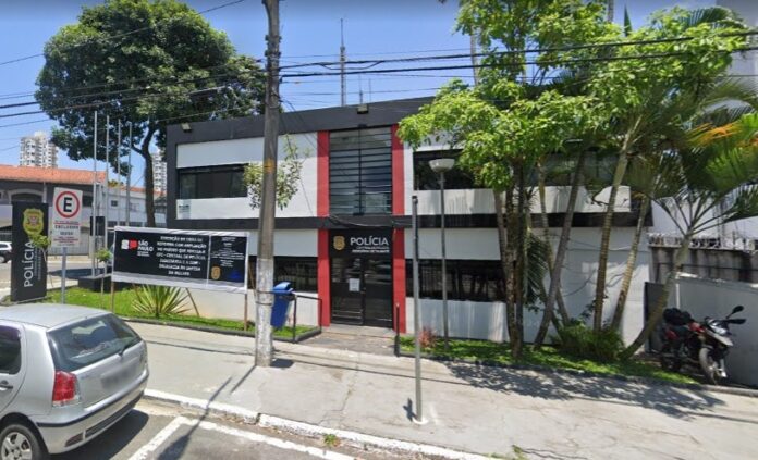 Homem leva tiro no rosto e sobrevive no interior de SP