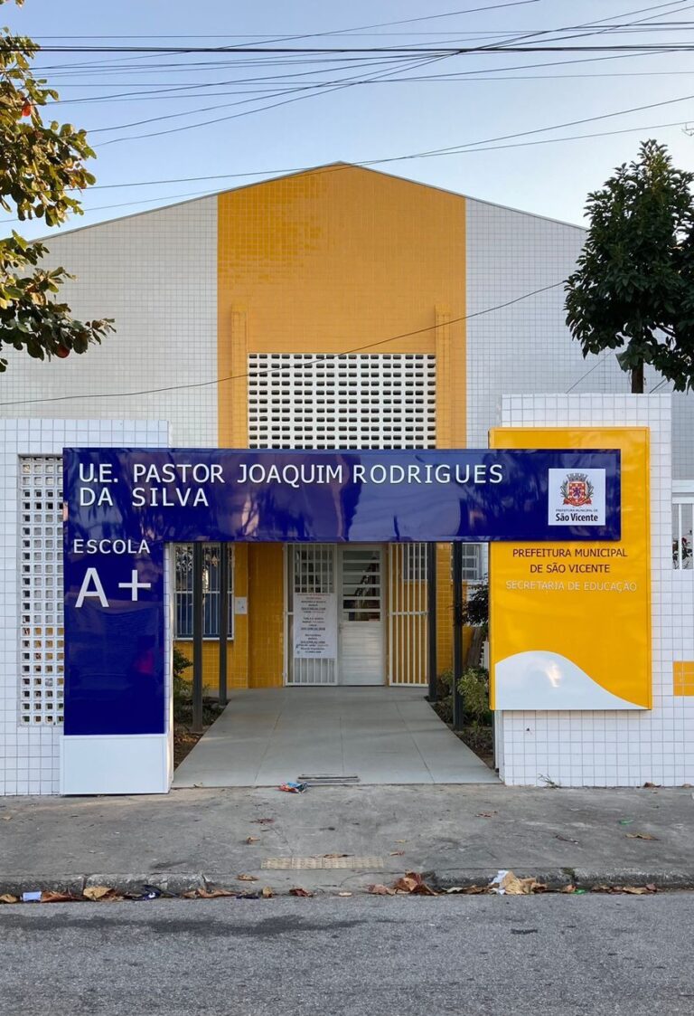 Segunda unidade de ensino entregue no padrão Escola A+ em São Vicente tem quadra com homenagem ao craque Neymar Jr; VÍDEO