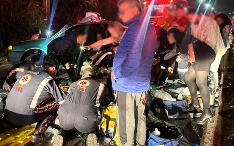 Criança de 4 anos morre após carro ser atingido por BMW em Bragança Paulista