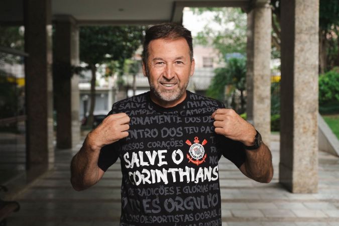 Presidente do Corinthians prevê R$ 60 mi para cumprir promessa de reforços