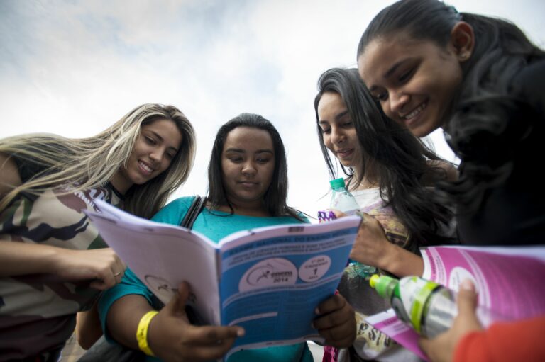 Termina hoje prazo para inscrição no Enem