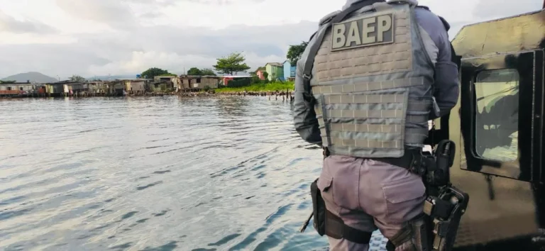 Baep apreende mais de 50 kg de drogas durante operação em Santos e São Vicente