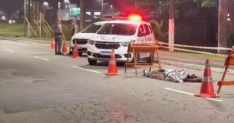 Ciclista é atropelado e morre em Praia Grande