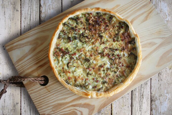 Quiche vegana de alho poró Aprenda o delicioso quiche vegana de alho poró