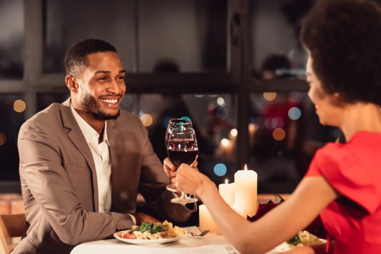Restaurantes e bares esperam alta de até 28% no movimento do Dia dos Namorados