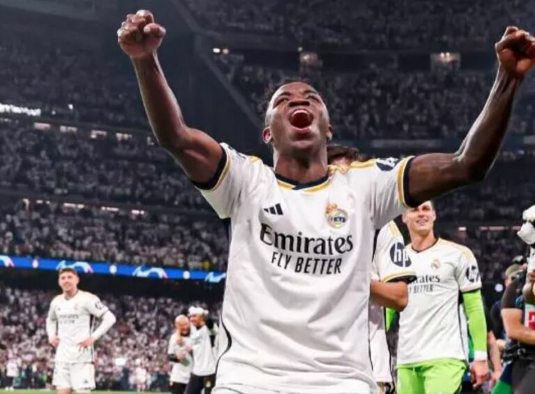 Torcedores que atacaram Vinicius Jr. com cantos racistas são condenados a 8 meses de prisão