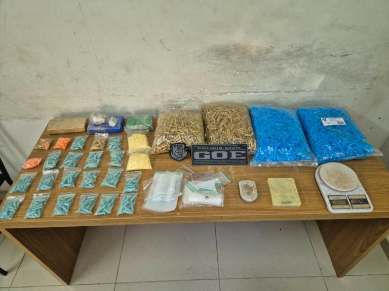 Polícia Civil de Araçatuba apreende 330 pinos com cocaína em casa no Bairro São José