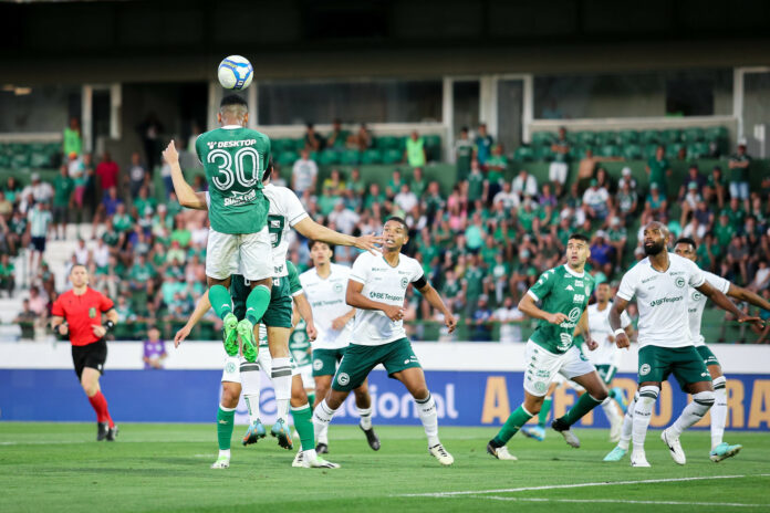 53872332503_7b51e881b6_k Guarani recebe o Goiás, leva virada nos acréscimos e amplia jejum de vitórias. Foto: Raphael Silvestre/Guarani FC.