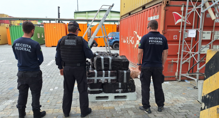 Dois dias depois da maior apreensão do ano, quase 400 kgs de cocaína são encontrados no Porto de Santos