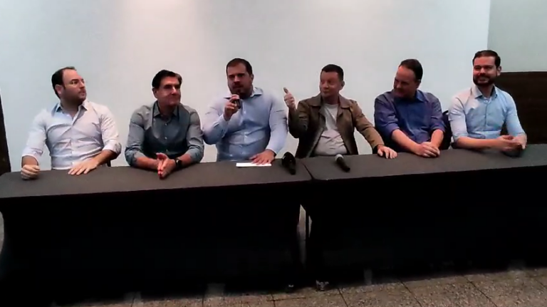 PODEMOS firma apoio à candidatura de André Trindade