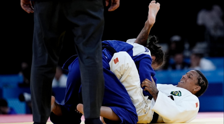 Rafaela Silva perde disputa pelo bronze em Paris-2024