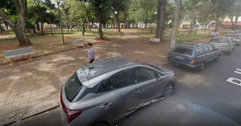 Em praça da Vila Tibério, metalúrgico é repreendido por suposta cobrança de estacionamento e xinga GCMs: “guardas de b*sta”