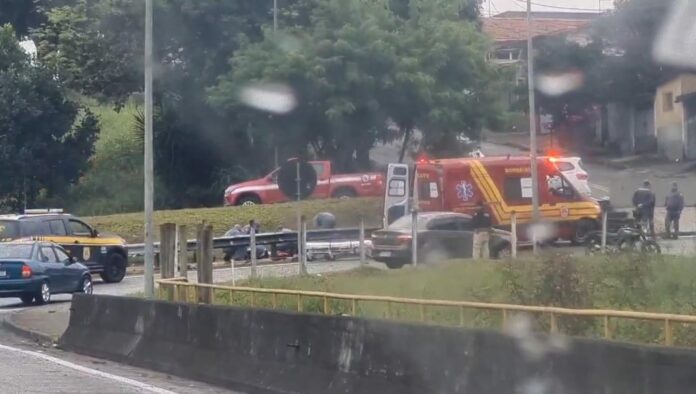 WhatsApp Image 2024-07-10 at 10.41.41 Homem fica ferido após cair de moto em São José dos Campos