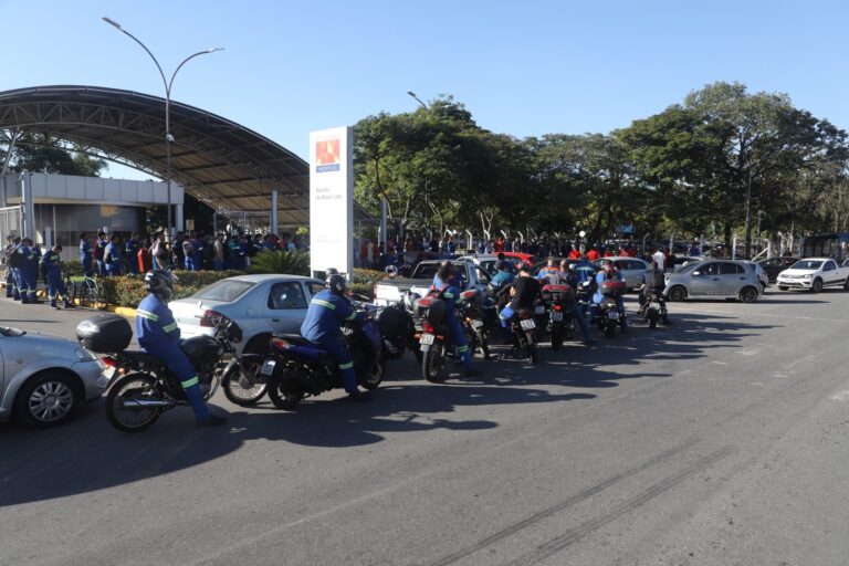 Trabalhador morre após acidente na fábrica da Novelis em Pinda