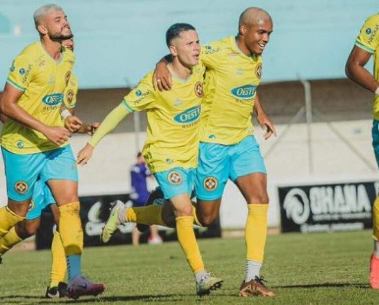 AEA vence e garante vaga nas quartas de final da Bezinha