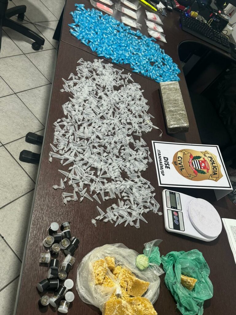 Procurado da Justiça é preso com sacola de drogas em Peruíbe