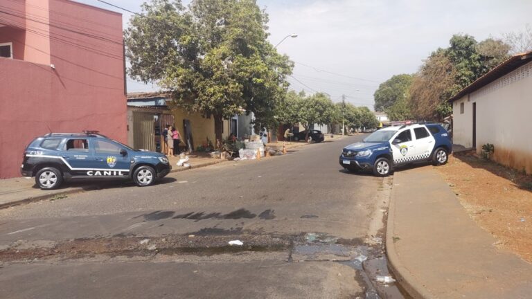 VÍDEO: No Parque Ribeirão, jovem de 18 anos é detido ao ser flagrado traficando entorpecentes próximo à escola municipal