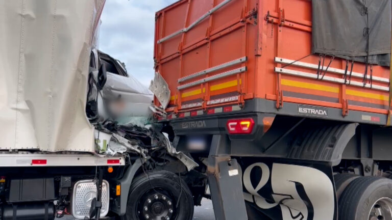 Acidente grave na Rodovia Campinas-Mogi deixa trânsito intenso na região