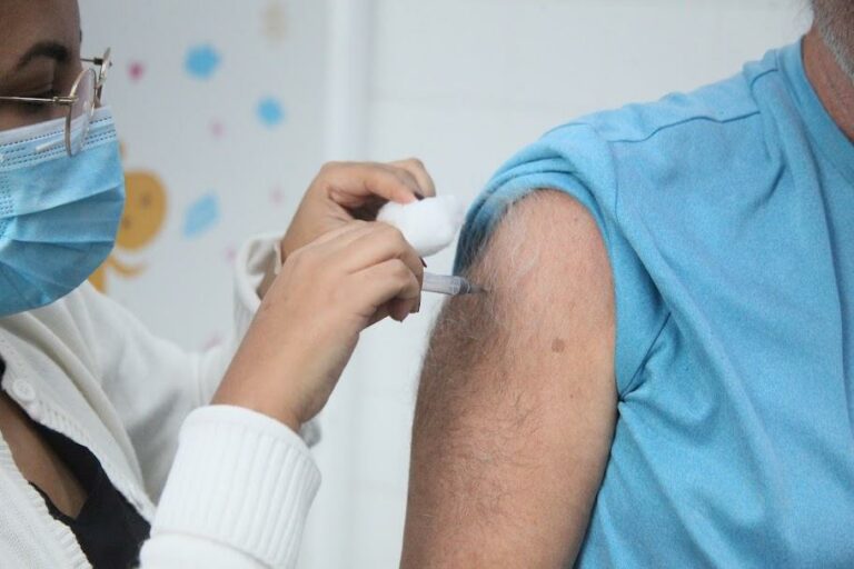 Vacinação contra a gripe tem baixa adesão e termina no domingo em todo o estado de SP; Entenda