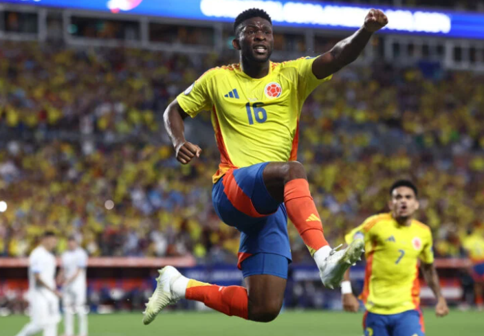 Colômbia supera Uruguai mesmo com um a menos e vai à final da Copa América