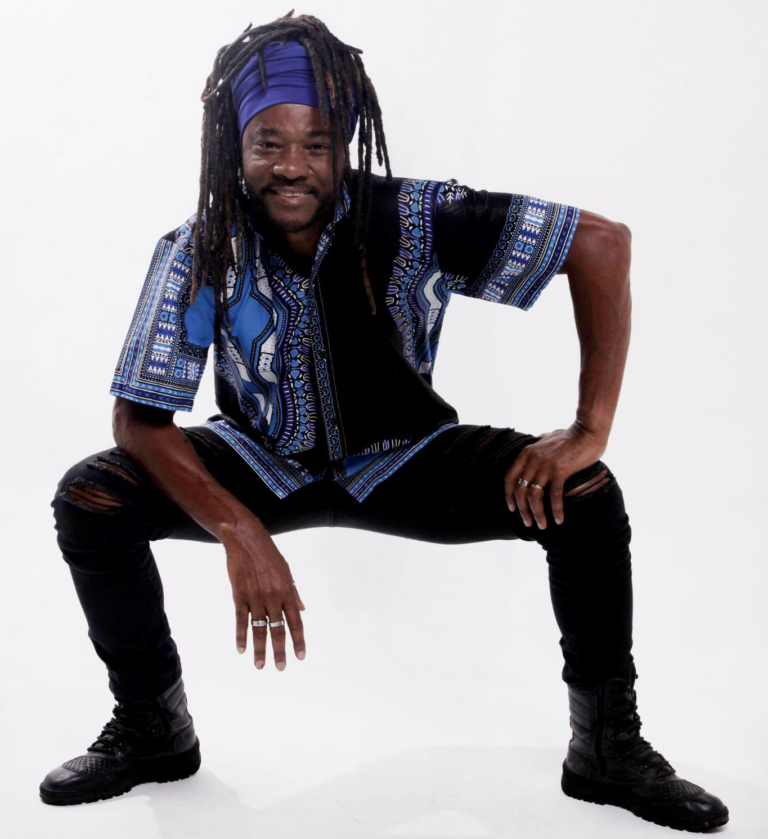 De Baixada em Baixada: Da Ghama, fundador e ex-guitarrista do Cidade Negra, vive nova fase musical em Itanhaém