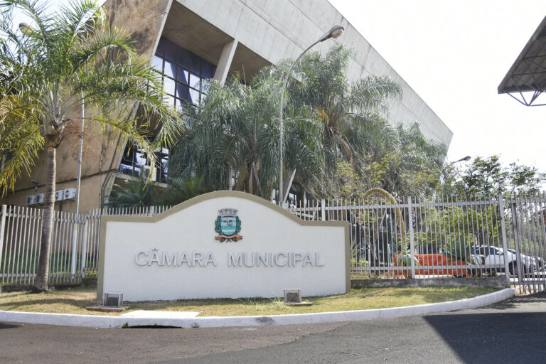 Em celebração aos 150 anos, Câmara faz convite para Sessão Solene