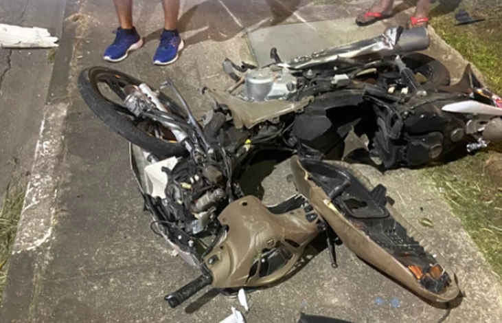 Ladrão rouba moto mas é atropelado e preso em São Vicente