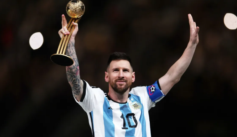 Messi chega a 43 títulos e se isola como maior campeão do futebol