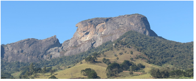 pedra do baú são bento do sapucaí