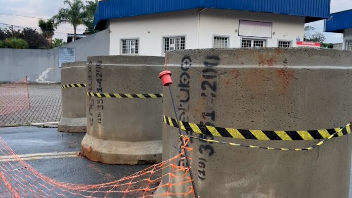 Bairros de Campinas têm alerta de falta de água amanhã; veja quais A recomendação da empresa é que os moradores façam a reserva antecipada de água durante o período de serviços