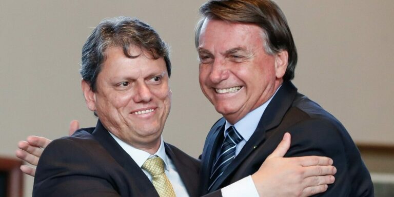 Após visita a Bolsonaro, Tarcísio confirma reeleição e defende anistia ampla