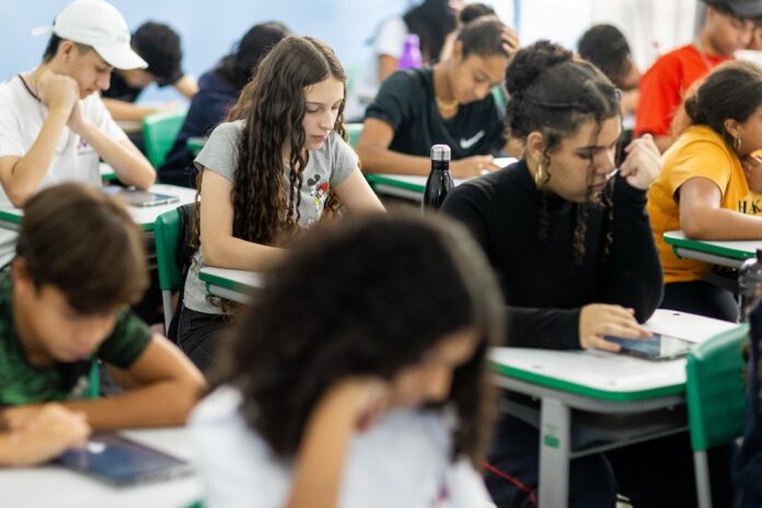 Matrículas da rede estadual para novos estudantes abrem nesta segunda (19)