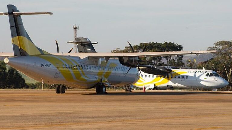 Avião da Voepass faz pouso de emergência no interior de Minas Gerais