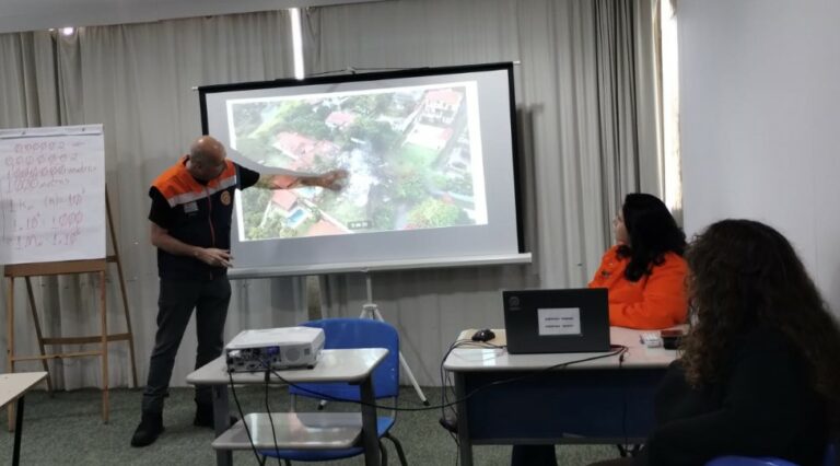 Profissionais de Campinas recebem capacitação após queda de aeronave