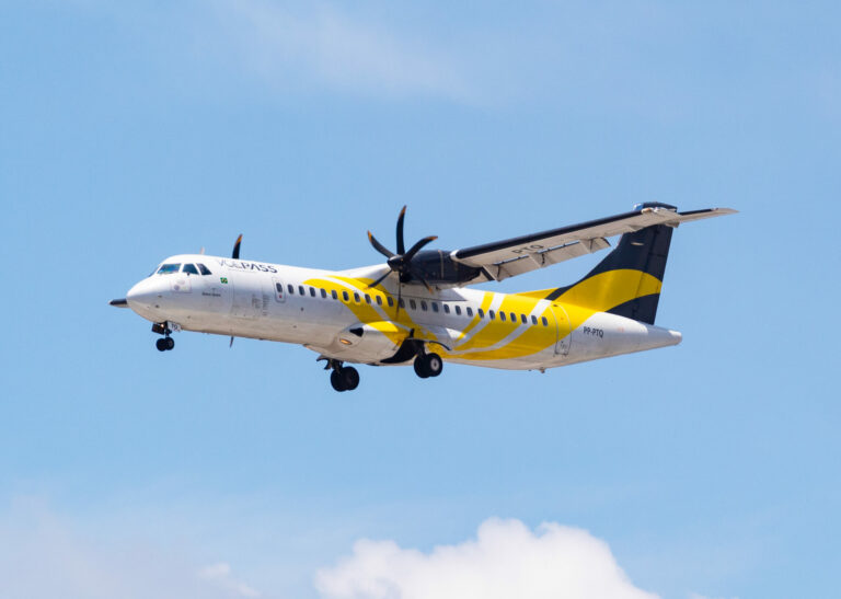 ATR 72-500: avião que caiu em Vinhedo é utilizado em rotas regionais