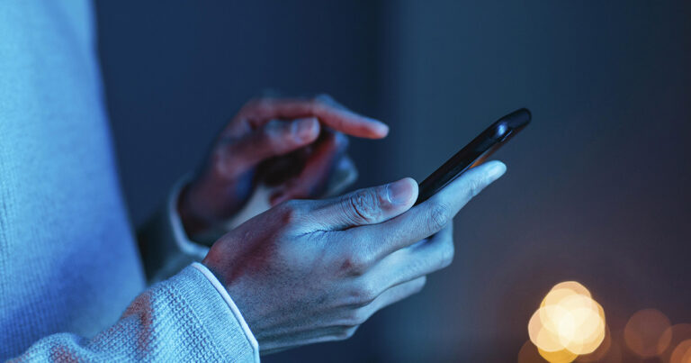 Pagamentos com QR Code exigem atenção redobrada no fim de ano; saiba como evitar golpes