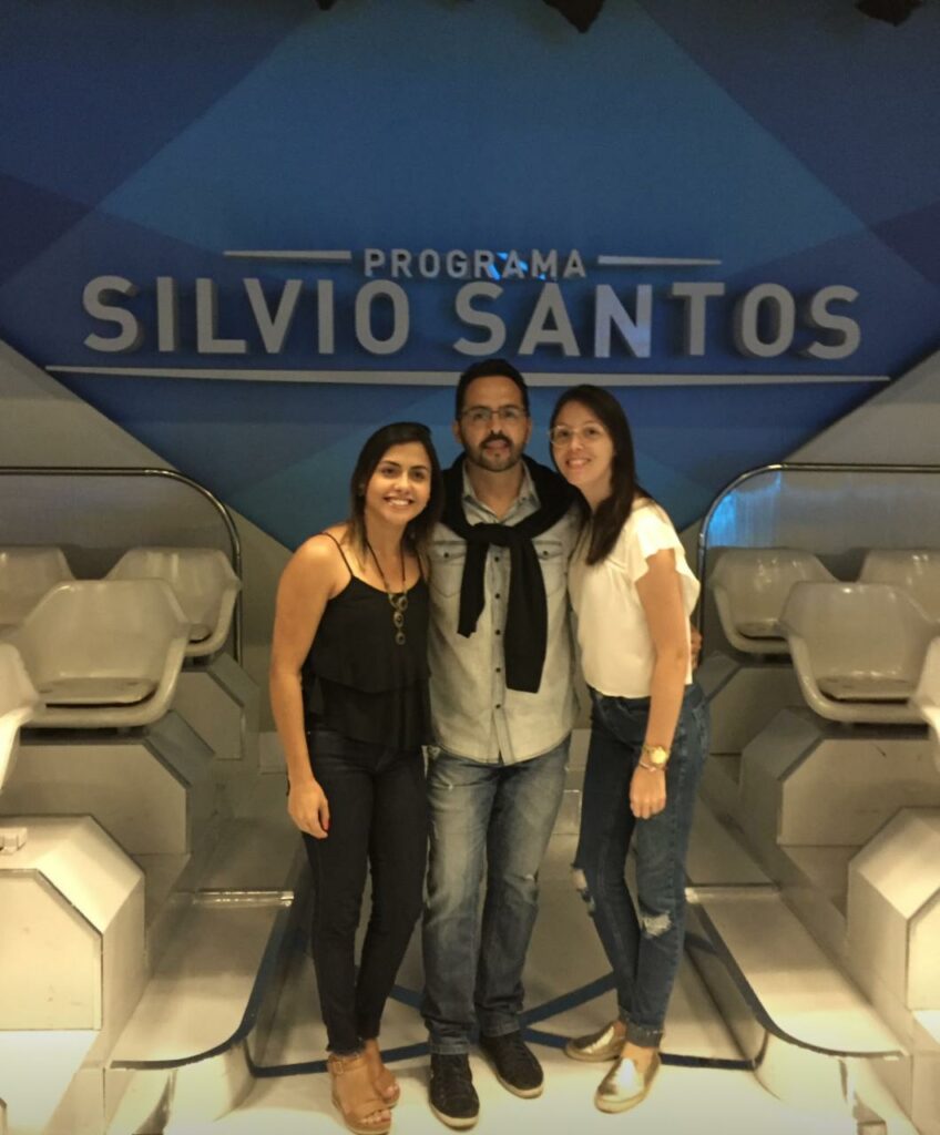 fã de taubaté faz tatuagem em homenagem a silvio santos