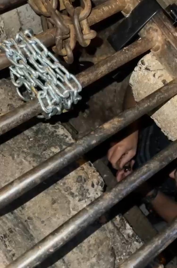 Gm apreende drogas dentro de bueiro