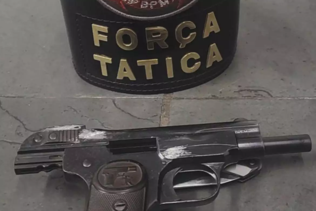 Menor é apreendido com arma de fogo após denúncias de tentativa de roubo de ‘gangue’ em São Vicente