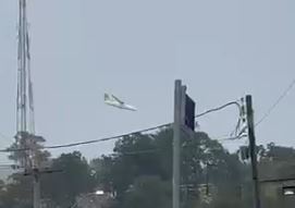 AVIÃO CAI EM VINHEDO