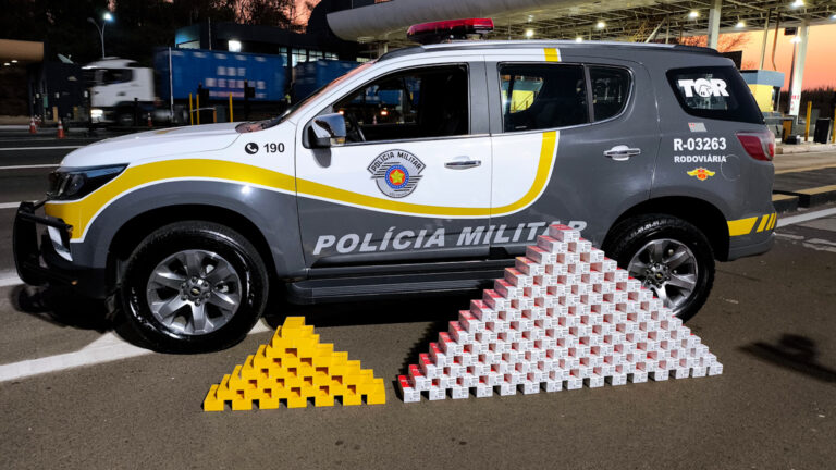 Polícia rodoviária apreende carga com 150 celulares importados de maneira ilegal