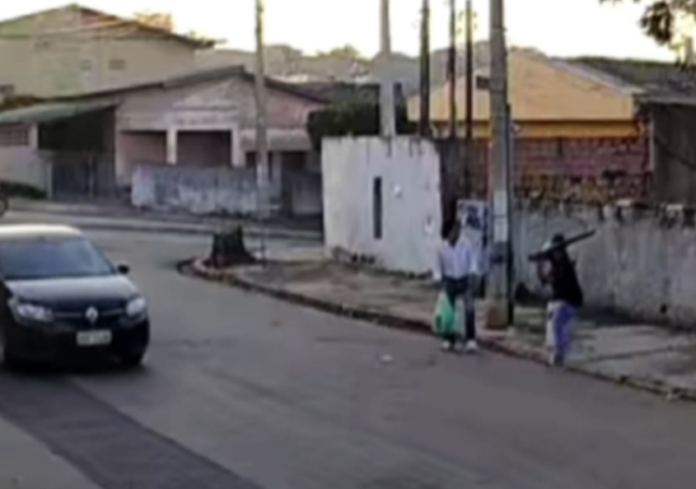 image Idoso é assassinado na rua com paulada na cabeça