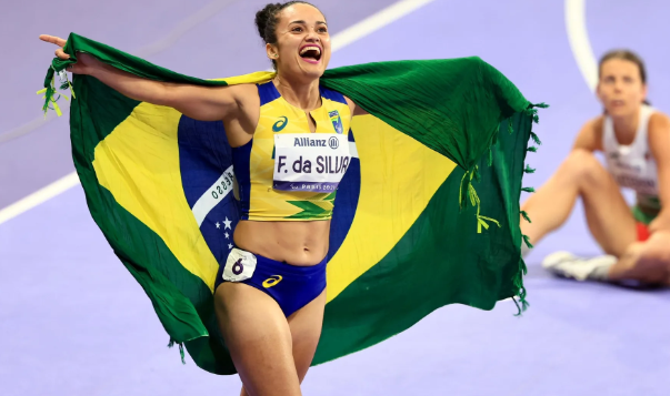 Brasil mantém 3º lugar nas Paralimpíadas com ouros no atletismo e na natação