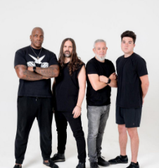 Sepultura se apresenta neste sábado no Clube dos Portuários em Santos