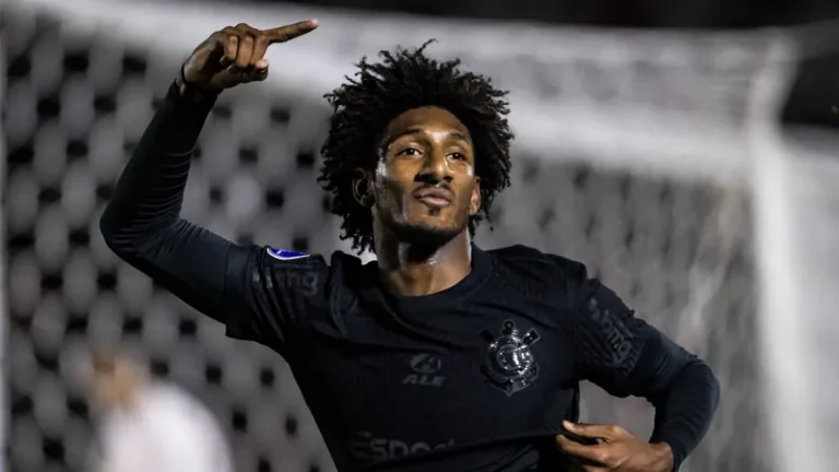 Talles brilha de novo, e misto do Corinthians sai na frente do Bragantino