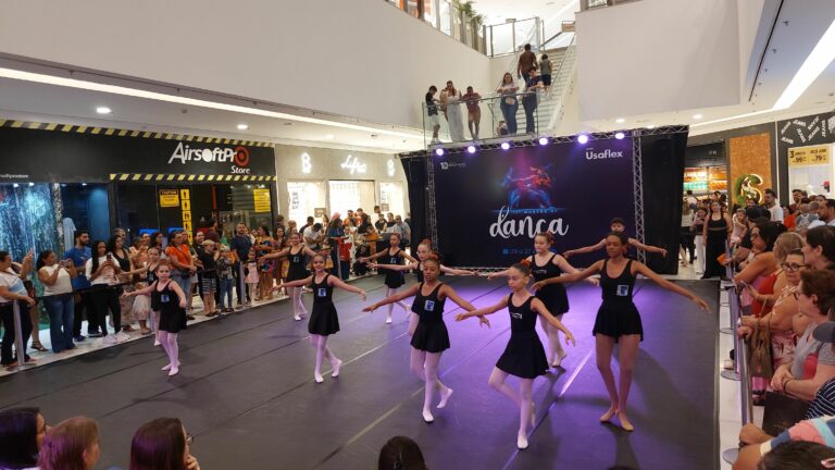 Apresentações de dança seguem até sexta no Shopping Praça Nova 